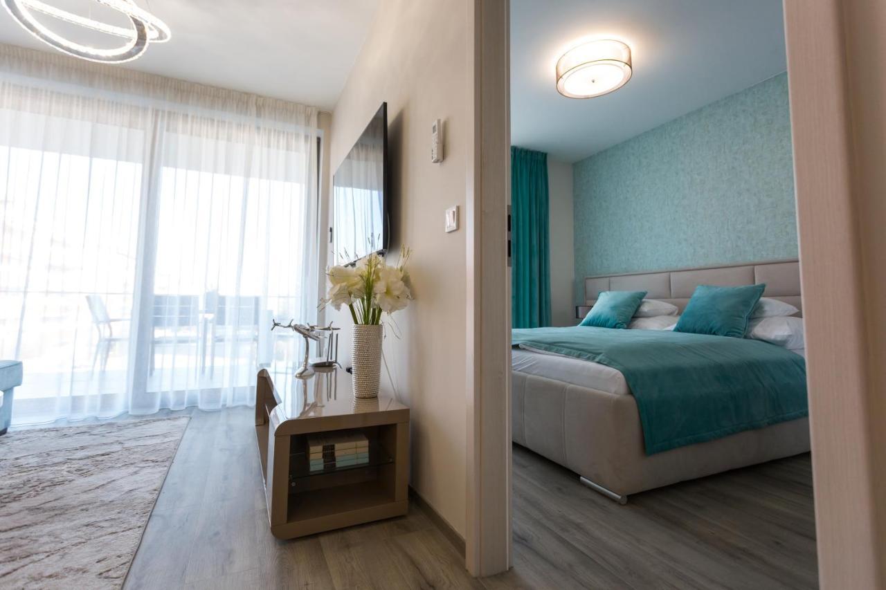 Coral Luxury Apartment Шіофок Екстер'єр фото
