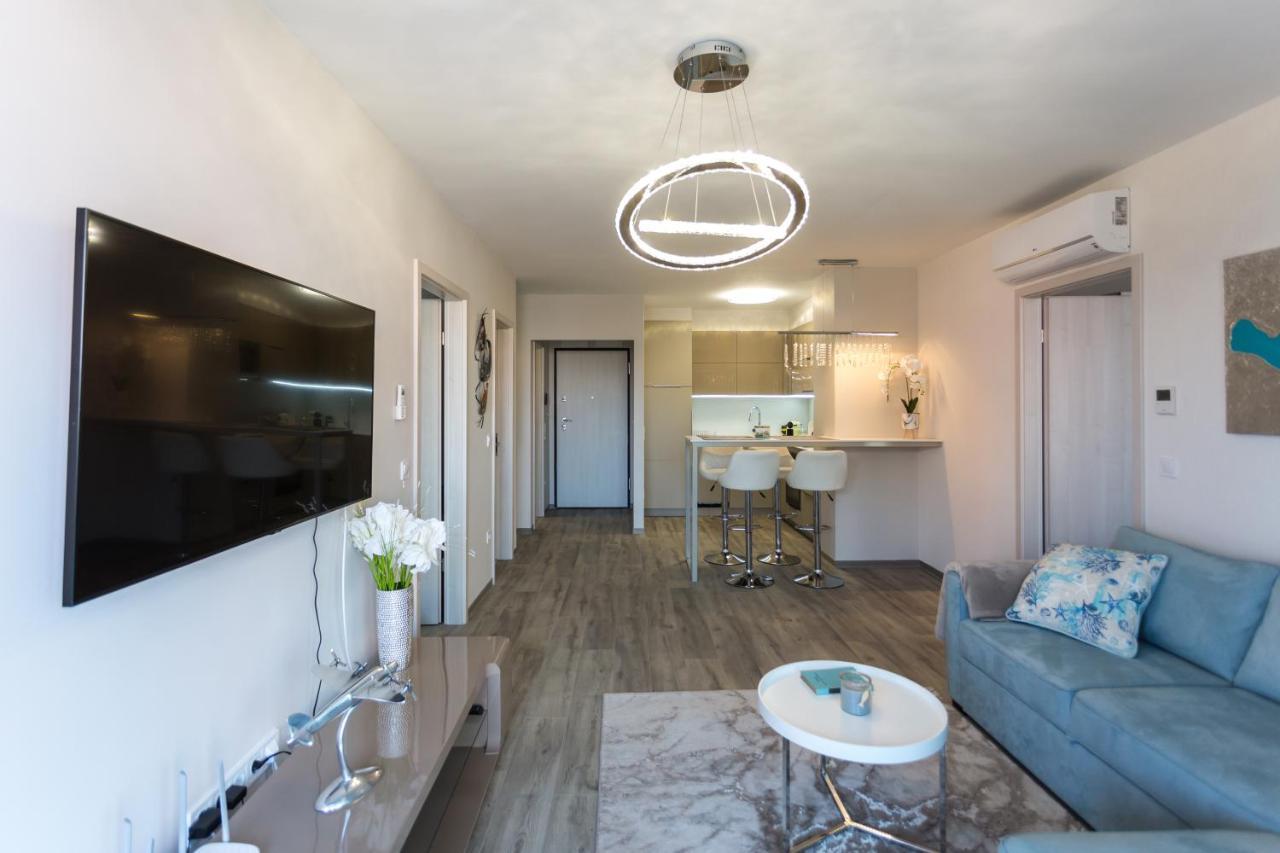 Coral Luxury Apartment Шіофок Екстер'єр фото